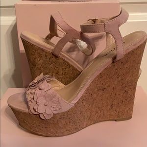 Blush wedges